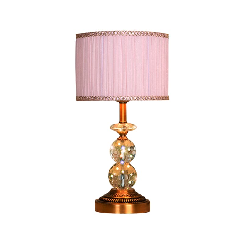 KristallGlow – Tischlampe mit konischer Form und facettierten Kristallkugeln