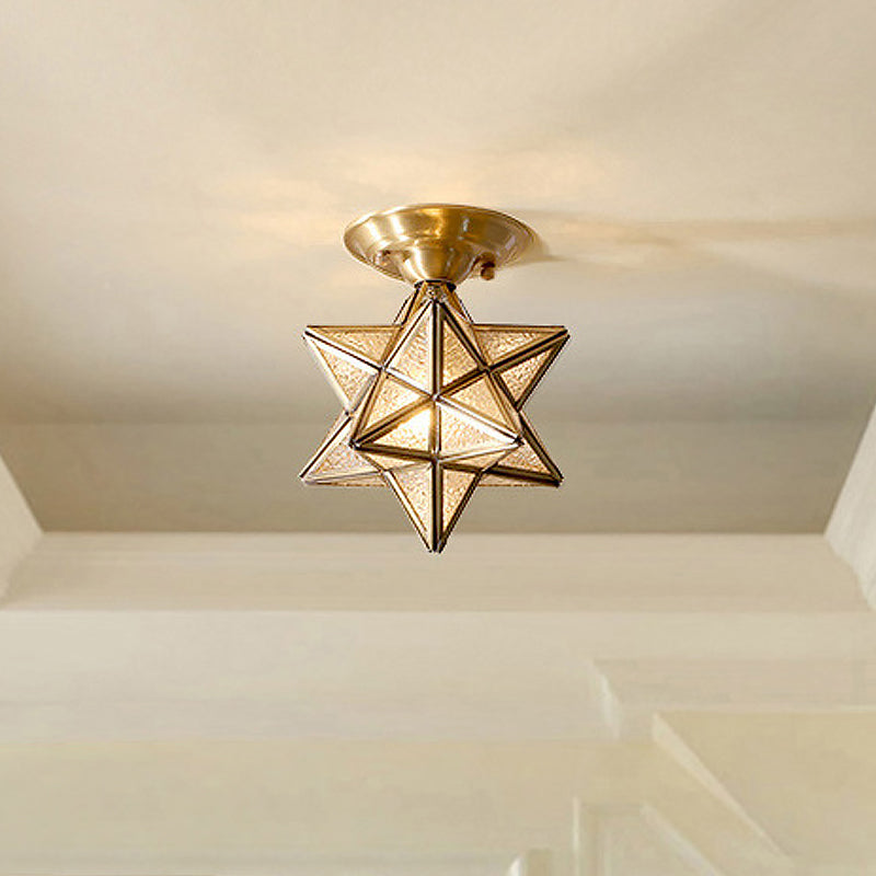 Deckenleuchte aus Messing im traditionellen Stil mit transparentem Glas - StarGlow