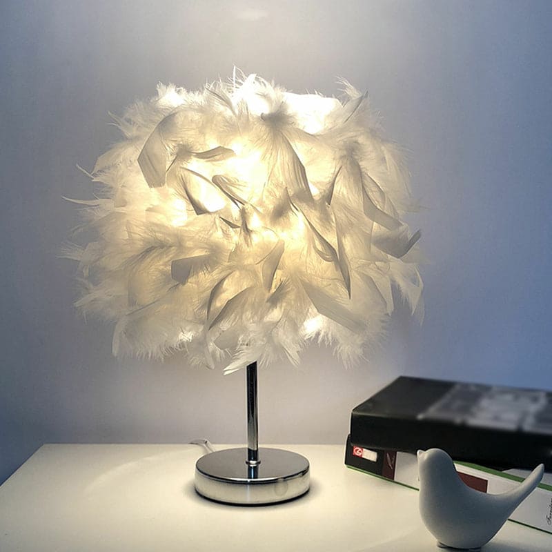 FeatherGlow – Feder Weite Kugelförmige Tischlampe