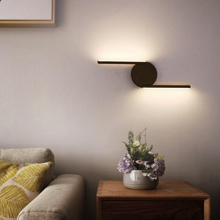 LumiLine – Moderne LED-Wandleuchte aus Aluminium mit minimalistischen Kurven