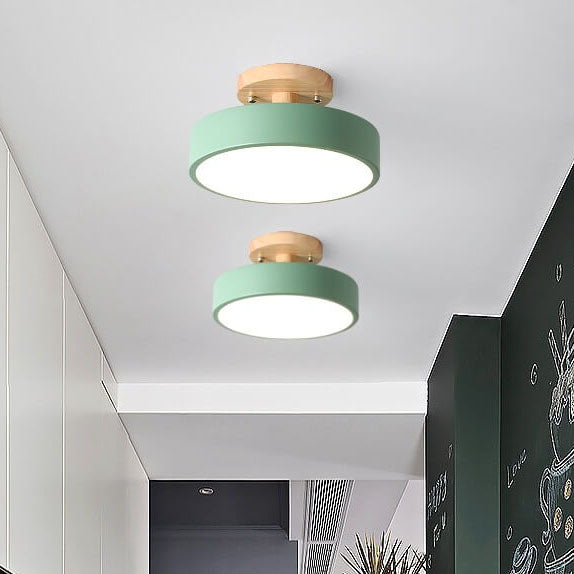Nordic Log Runde LED-Halbeinbau-Deckenleuchte