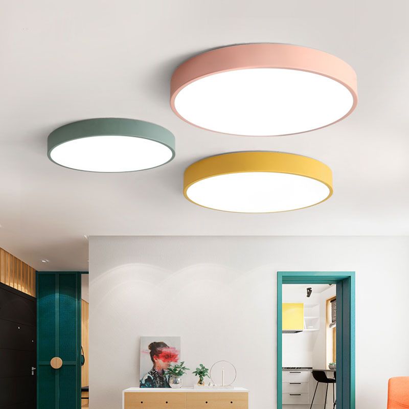 Moderne Runde LED-Deckenleuchte Morandi Aus Rosafarbenem Und Grauem Metall Für Das Wohnzimmer