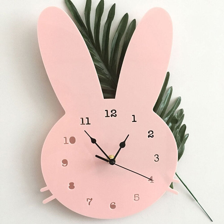 Niedliche Hasen-Wanduhr für Kinderzimmer