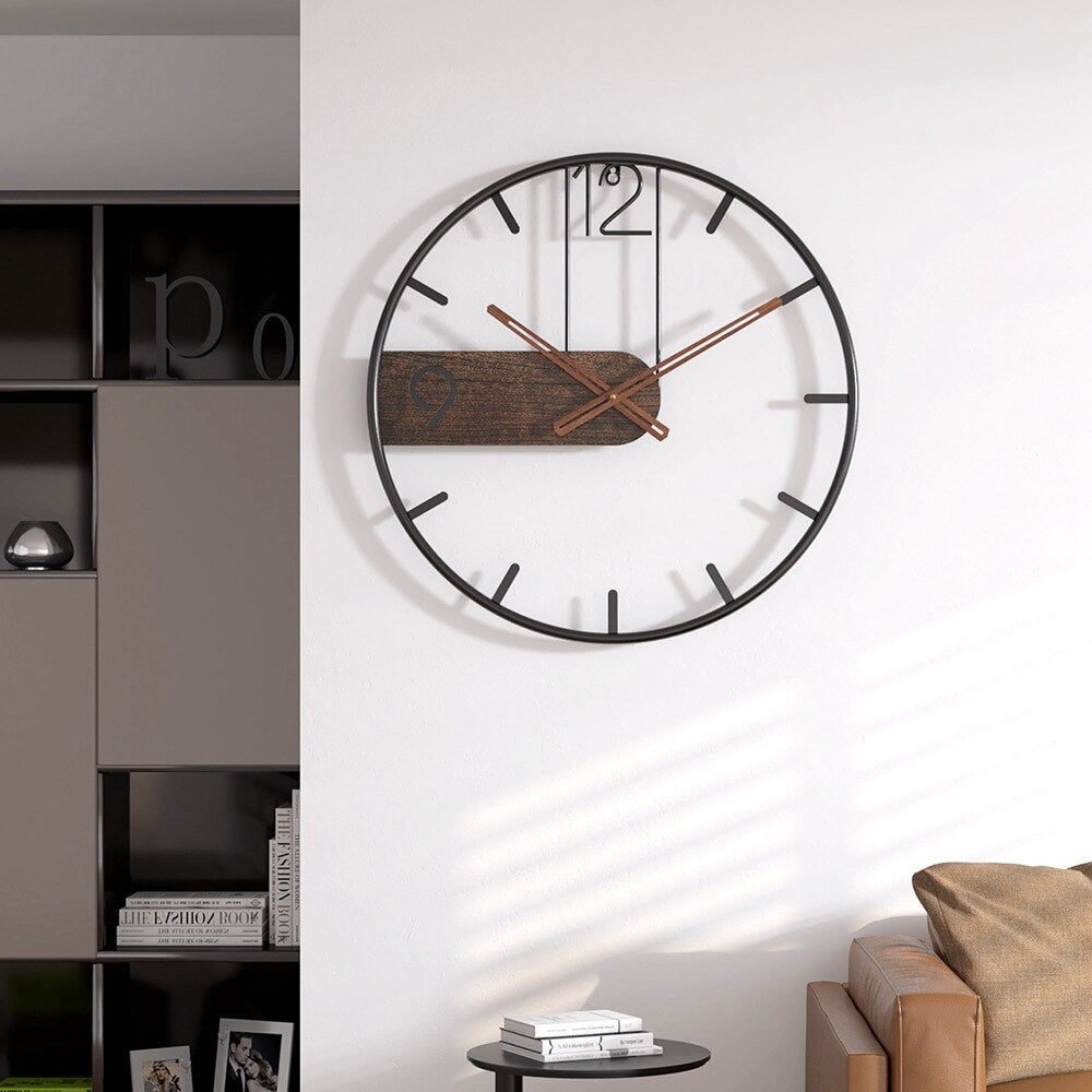 Wanduhr Aus Stahl Und Walnussholz