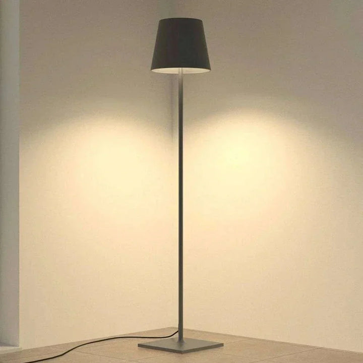 ElegantLicht - Moderne Aufladbare Stehlampe