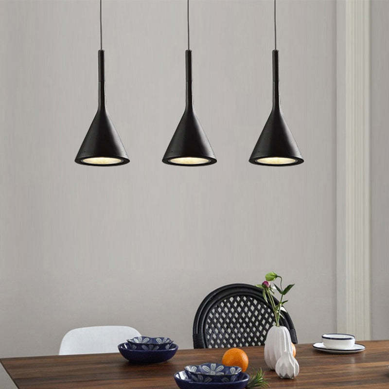 Moderne Dreieckige Hängelampen von Morandi