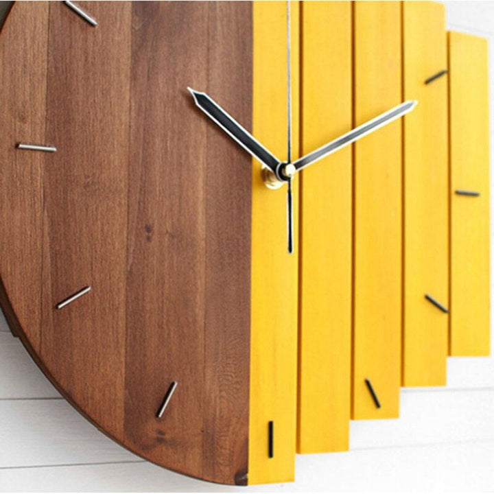Natürliche Holz-Wanduhr – Elegante Akzente für Ihr Zuhause
