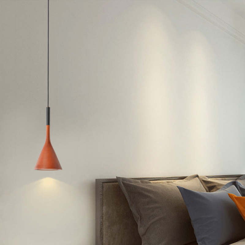 Moderne Dreieckige Hängelampen von Morandi