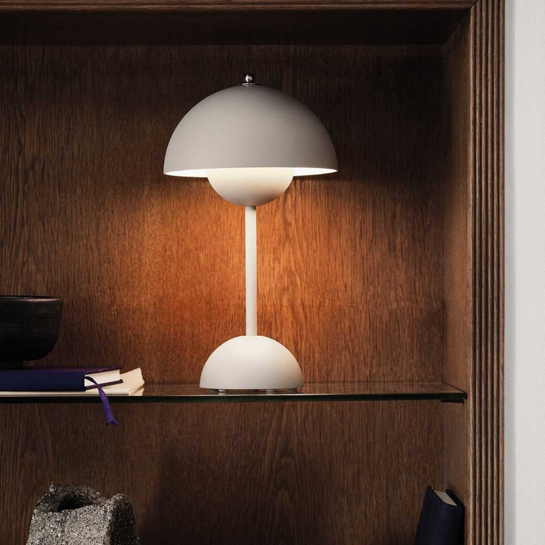 LunarGlow - LED-Tischleuchte für ein stimmungsvolles Interieur