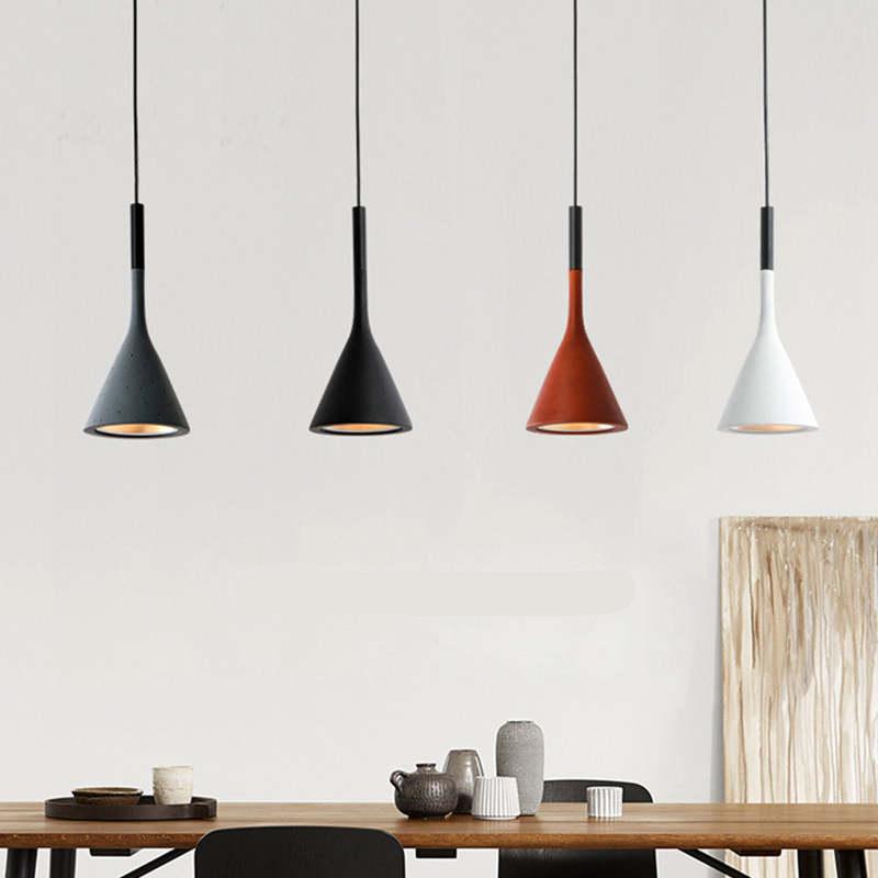 Moderne Dreieckige Hängelampen von Morandi