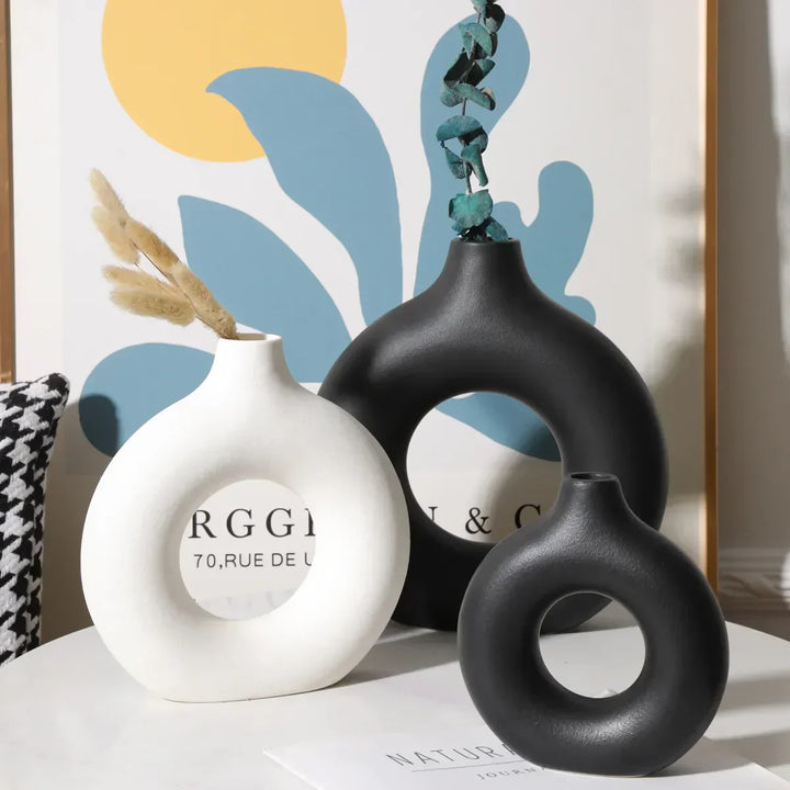 ZenGlas - Elegante Vase für ein ruhiges Interieur