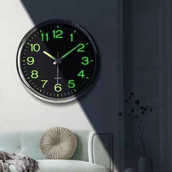 Beleuchtete Lautlose Wanduhr 30 cm
