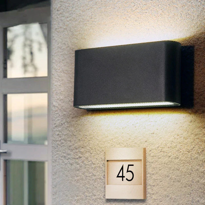 ModernEra – Wasserdichte LED-Wandleuchte