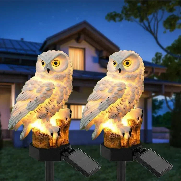 Owlight - Solar-Gartenlampe mit dekorativem Pfahl