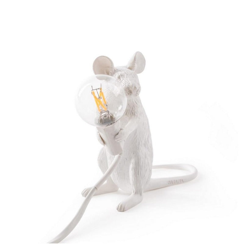 Cheeky Mouse – Kreative und einzigartige Tisch- oder Schranklampe