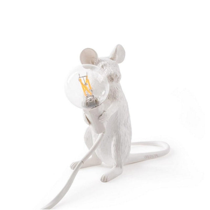 Cheeky Mouse – Kreative und einzigartige Tisch- oder Schranklampe