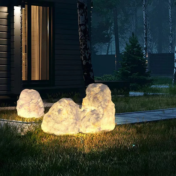 Stonelight - Gartenlampe in Steinform